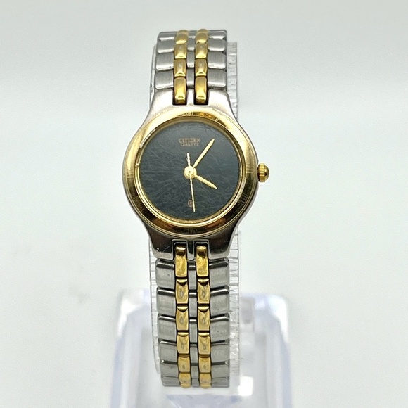 Citizen Vintage Petite Round Black Silver and Gold tones Ladies Watch Working - Picture 1 of 9
